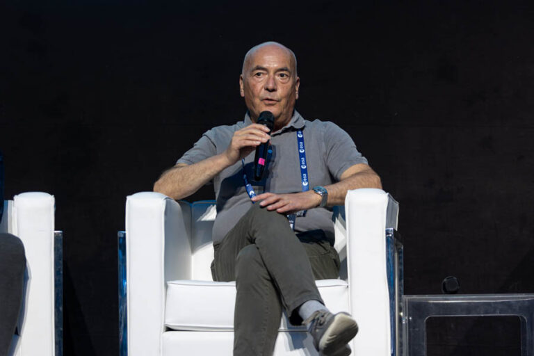 ESA_DAY2_186