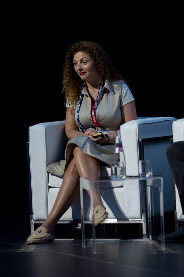 ESA_DAY2_197