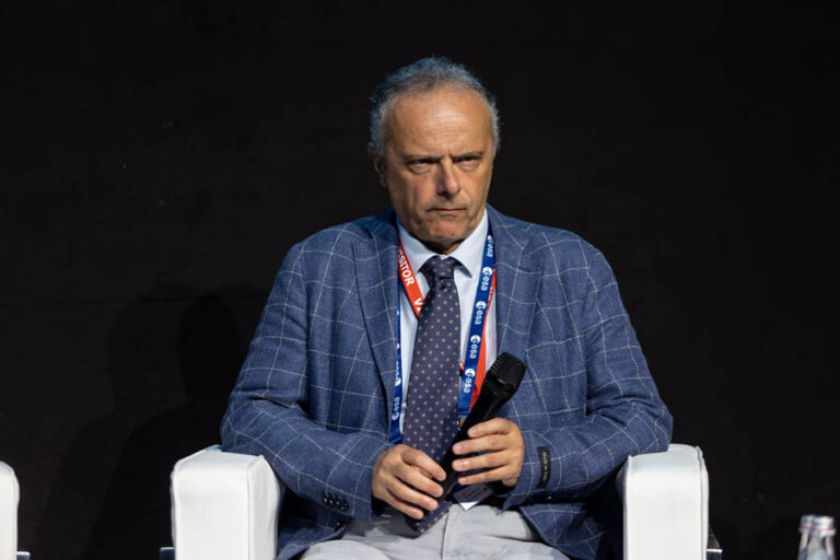 ESA_DAY2_205