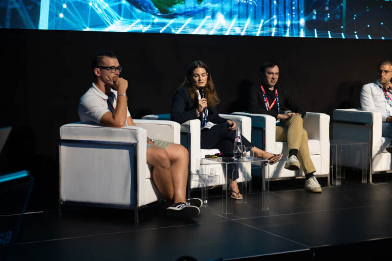 ESA_DAY2_268