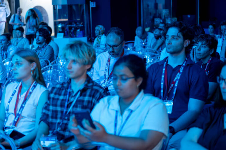ESA_DAY2_274