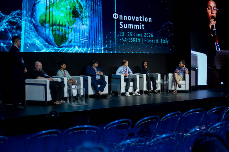 ESA_DAY2_378