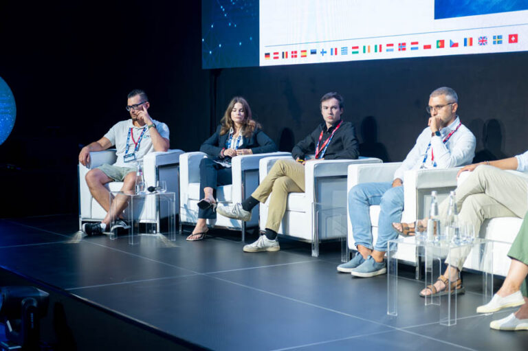 ESA_DAY2_399
