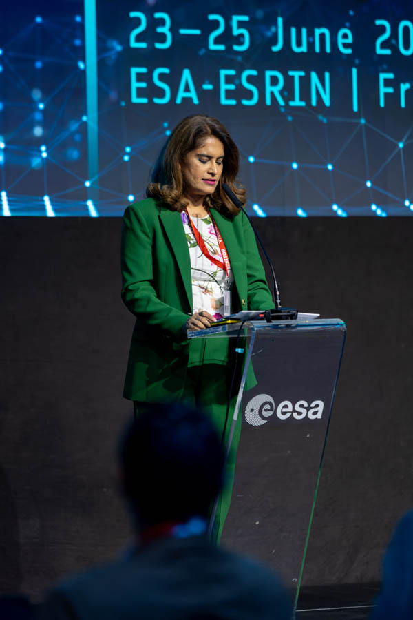 ESA_DAY3_024