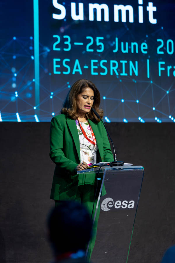 ESA_DAY3_025