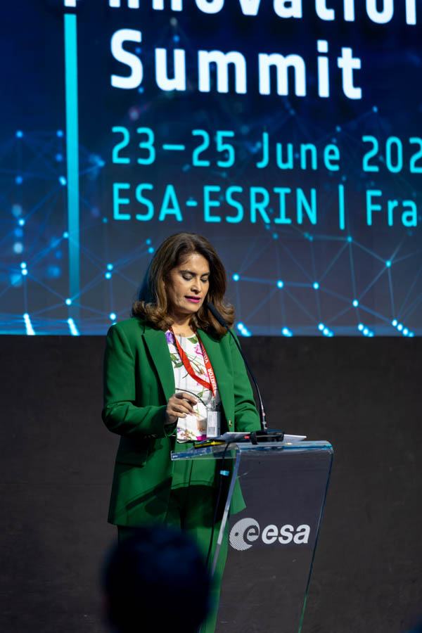 ESA_DAY3_026