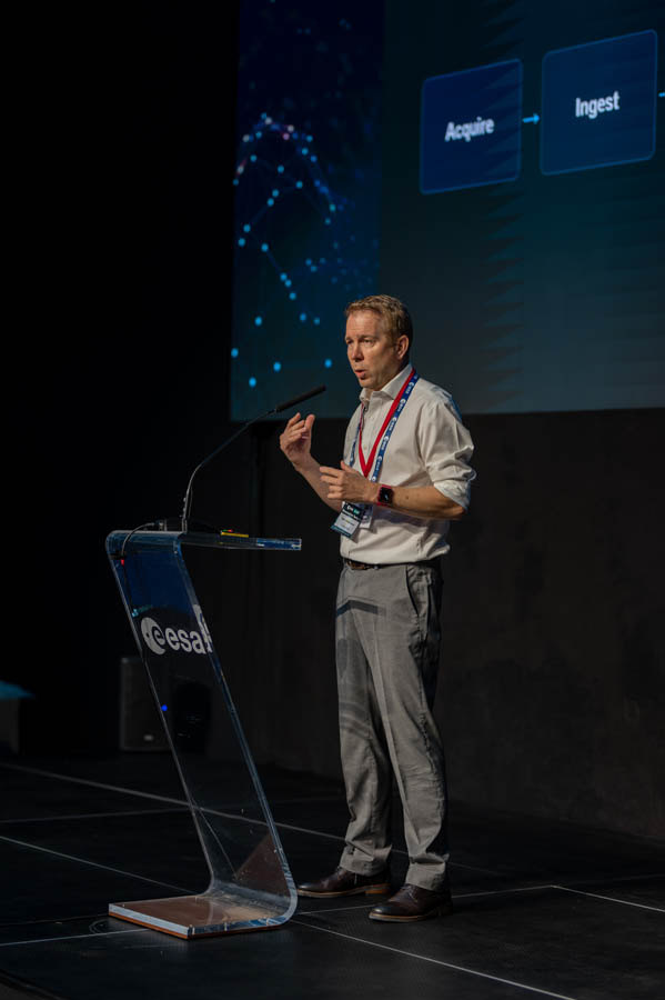 ESA_DAY3_053
