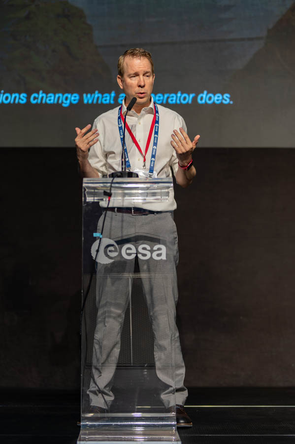 ESA_DAY3_056