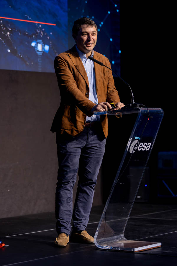 ESA_DAY3_060