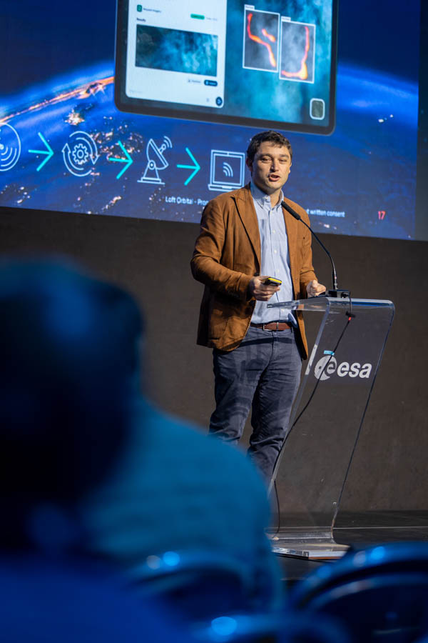ESA_DAY3_078