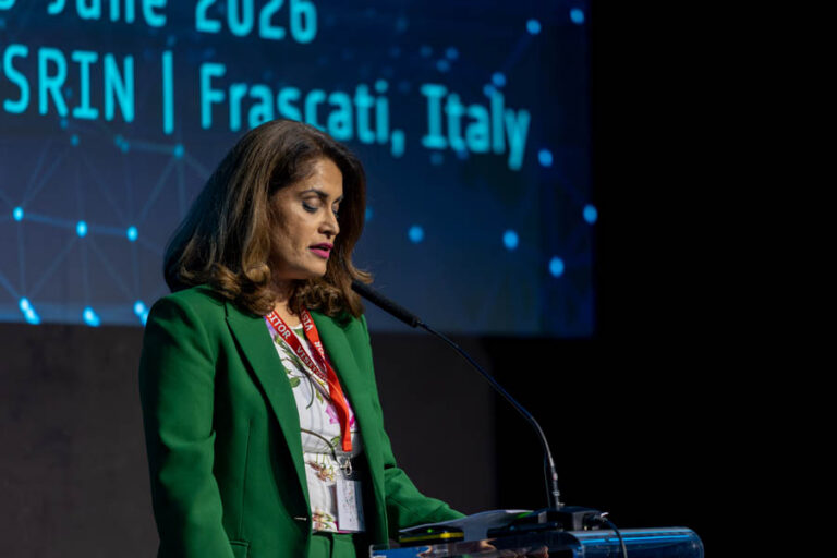 ESA_DAY3_083