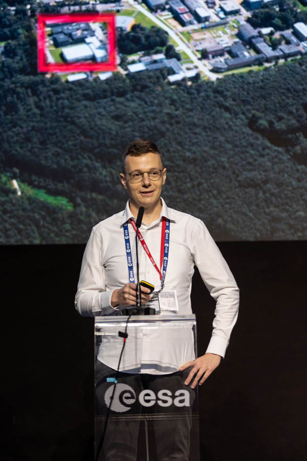 ESA_DAY3_120