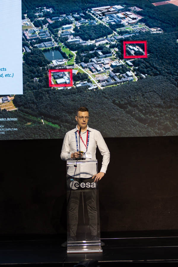 ESA_DAY3_121