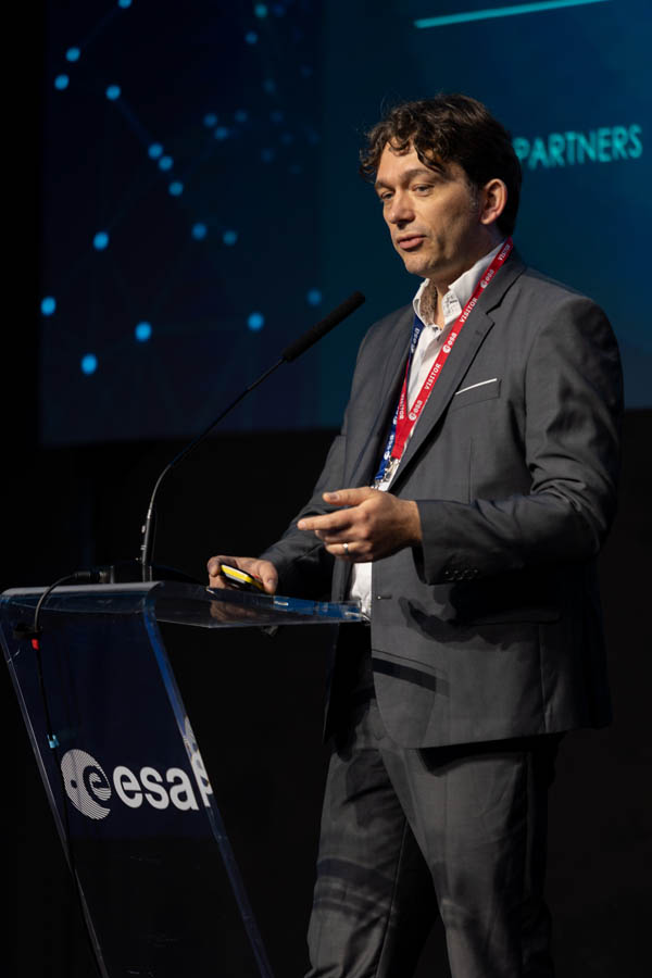 ESA_DAY3_151