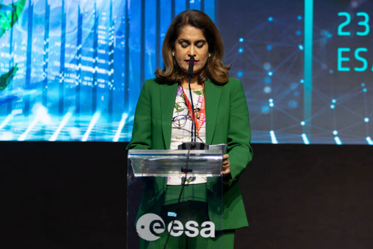 ESA_DAY3_165