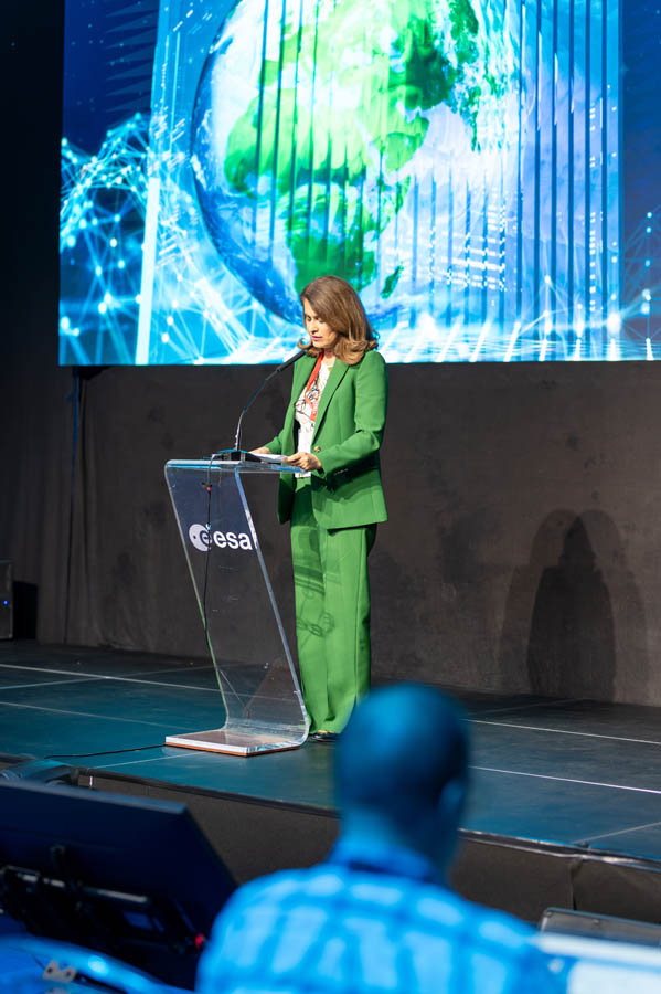 ESA_DAY3_203