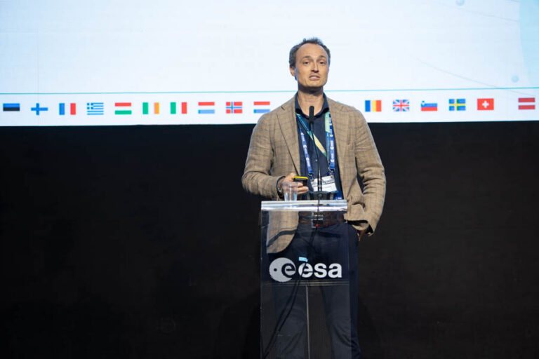 ESA_DAY3_225