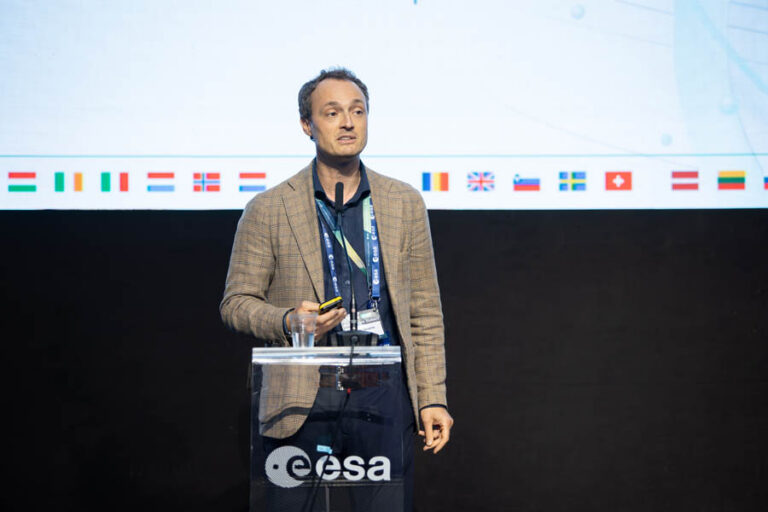 ESA_DAY3_228