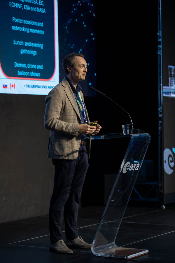 ESA_DAY3_232